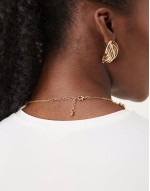 multi hearts charm necklace in gold
