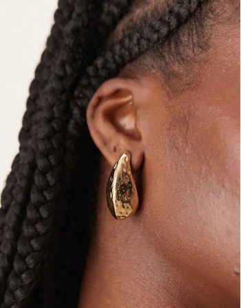 earrings in textured molten design in gold tone