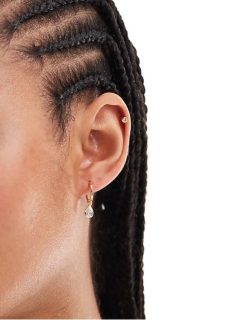hoop earrings with crystal charm in gold plated