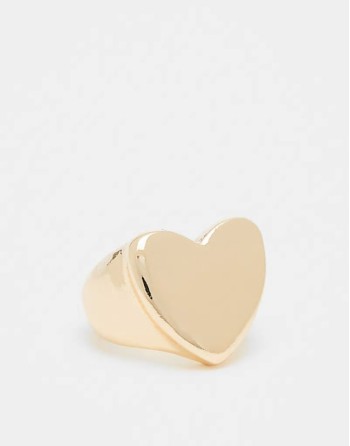 pinky ring with puff heart detail in gold tone